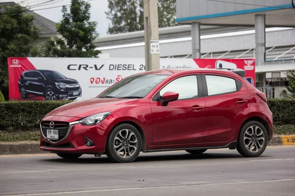 Coche ecológico privado Mazda 2 — Foto de Stock