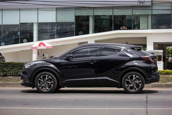 Toyota Chr küçük araba Crossover Suv hibrit araba. 