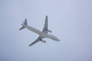 Dragonair Airbus A320-200