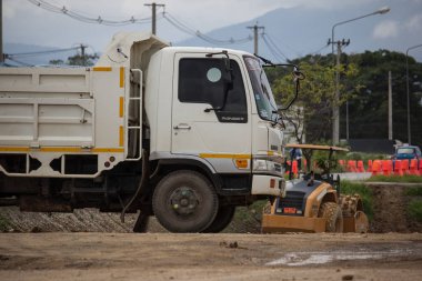 Özel Hino damperli kamyon. 