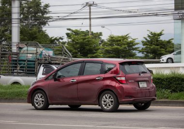 Yeni Eko araba Nissan Note. 
