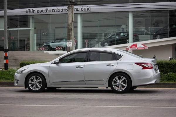 Coche privado, Nissan Teana . — Foto de Stock