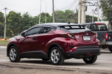 Toyota Chr küçük araba Crossover Suv hibrit araba. 