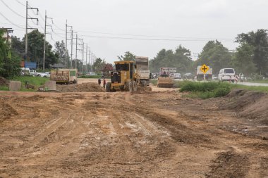  Cat 140k motor grader Şantiyede.