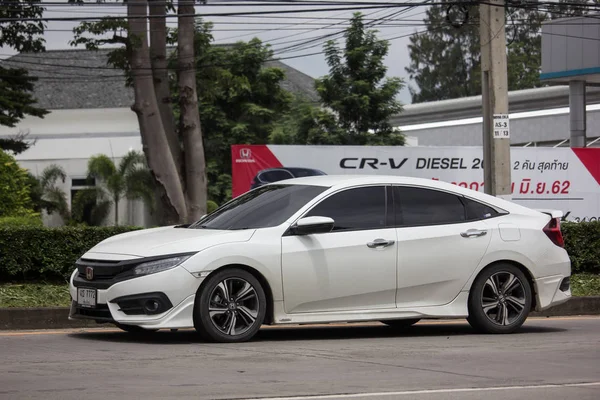 Частный новый автомобиль Honda Civic десятого поколения — стоковое фото