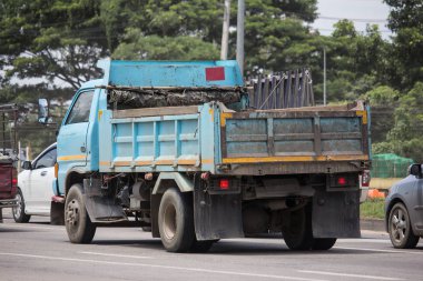 Özel Isuzu damperli kamyon. 