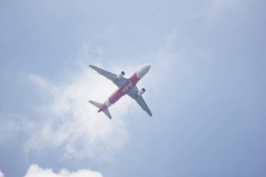 Airbus A320-200 Tay Airasia ile. 