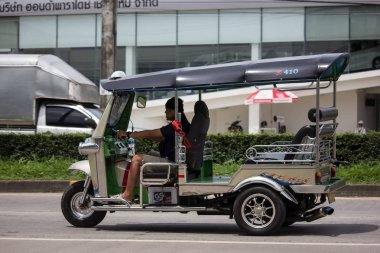 Tuk tuk taksi chiangmai hizmet şehir içinde ve çevresinde. 