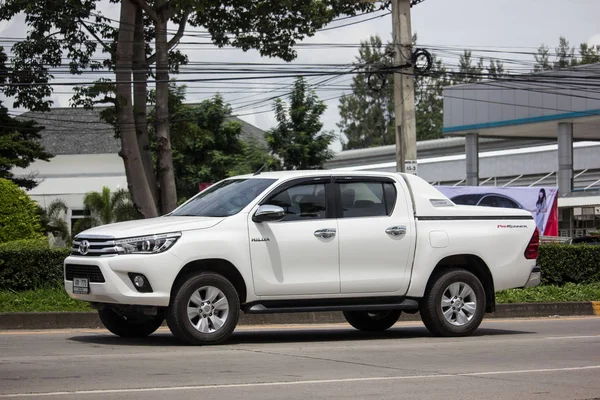 Camion privé Toyota Hilux Revo — Photo