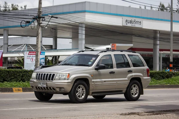 Özel 4 x 4 jeep Cherokee araba. — Stok fotoğraf