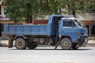 Özel Isuzu damperli kamyon. 