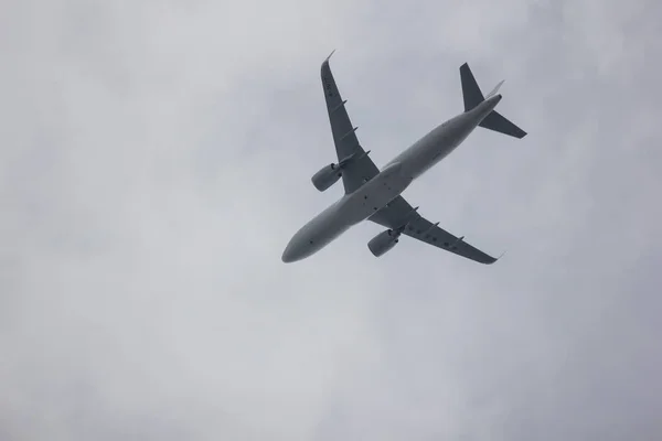 중국 동부 쪽 항공의에 어 버스 A320-200. — 스톡 사진