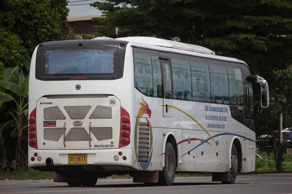 새로운 Udomchai 전송 회사의 버스 여행. — 스톡 사진