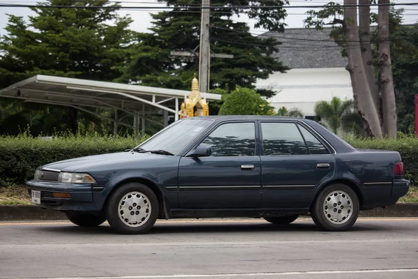 Приватне старого автомобіля Тойота Корона — стокове фото