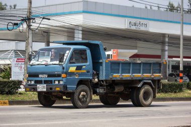 Özel Isuzu damperli kamyon. 