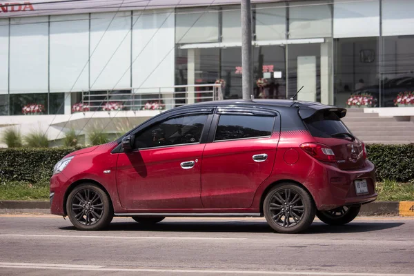 Eco coche privado Mitsubishi Mirage — Foto de Stock