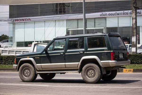 Private jeep 4X4 Cherokee car. — Stock Photo, Image