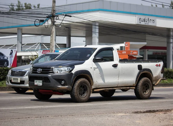 Camion privé Toyota Hilux Revo — Photo