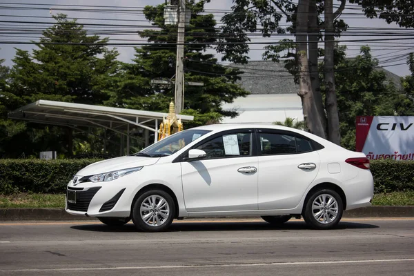 Новый седан Toyota Yaris ATIV Eco Car — стоковое фото