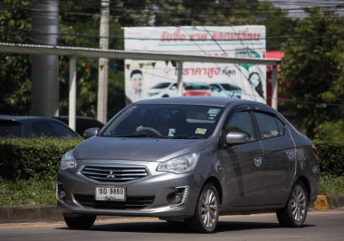 Özel araba Mitsubishi çekin.