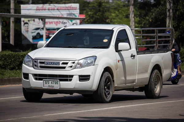 Camion privé Isuzu Dmax . — Photo