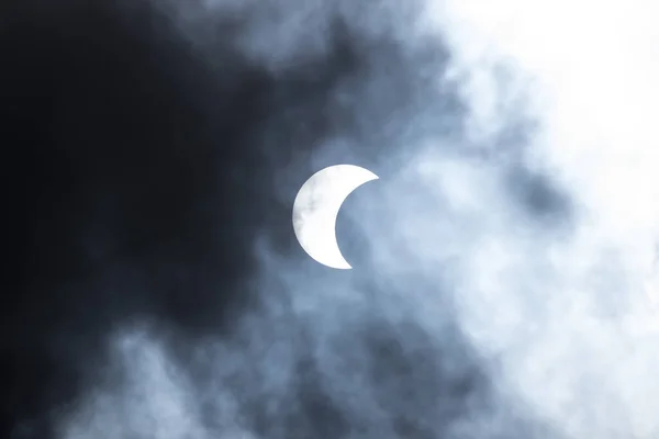 The earth covers the sun in a beautiful solar eclipse