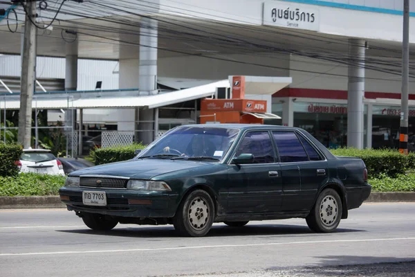 泰国清迈 2020年7月23日 丰田哥罗那私人老爷车 在距清迈商业区8公里的1001号公路上 — 图库照片