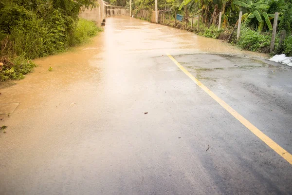 Inundación Camino Asfalto Depresión Monzónica —  Fotos de Stock