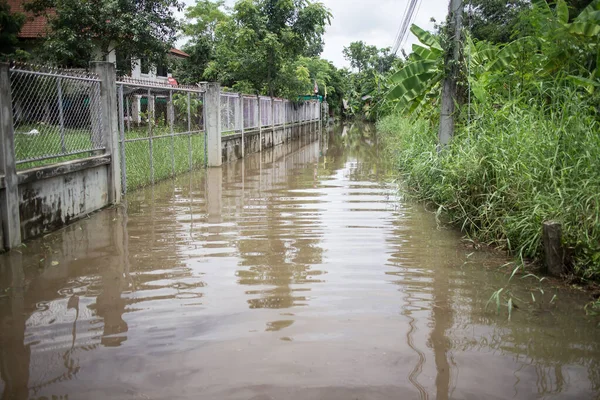 Chiangmai Thailand Auguest 2020 Flooding Asphalt Road Monsoon Depression Photo — Stock Photo, Image