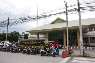 Chiangmai, Tayland - 10 Ekim 2020: Chiangmai otobüs durağı manzaralı. Covid-19 sırasında düşük yolcu.