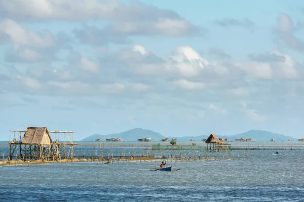 Stilts, Palawan Adası Filipinler Köyü