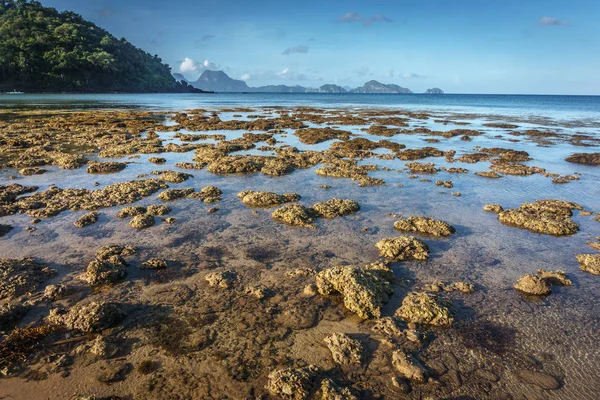 Filipinas. Lindas paisagens das ilhas . — Fotografia de Stock