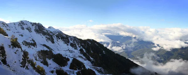 高加索的山峰 — 图库照片