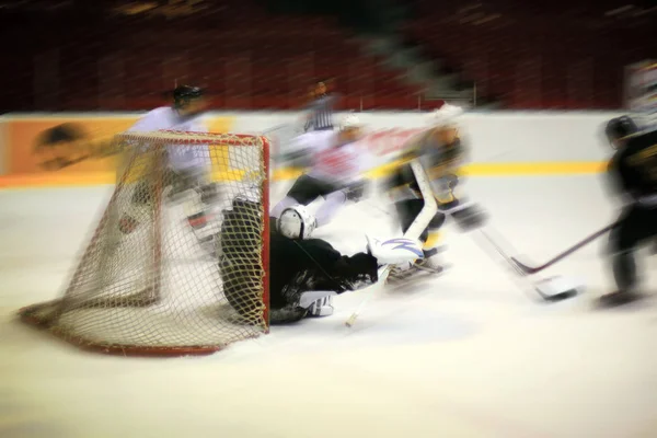 Ishockeykeeper – stockfoto