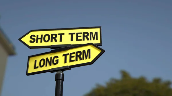Road Sign Short Term Long Term Words Image — Stock Photo, Image