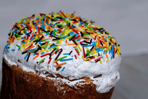 Fudge ve pansuman ile Paskalya pastası festival için hazırlanan