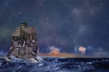 yıldızlı gökyüzü ve şafak karşı fırtınalı bir denizde ortasında bir kaya üzerinde sihirli kale. Değil 3d