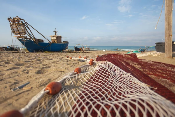 Una Vista Una Red Pesca Frente Del Barco Playa Hermoso — Foto de Stock