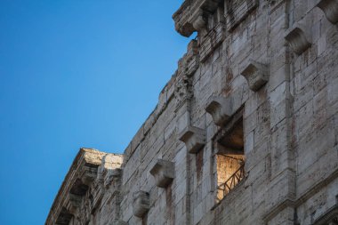 Bazı Colossseum pencereleri, Roma, İtalya