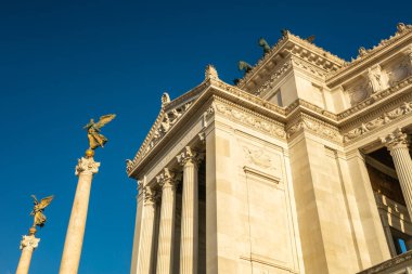 Sunak vatanın, Roma, İtalya