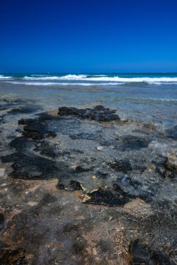 Denizde kayalar, Otranto, Puglia, İtalya
