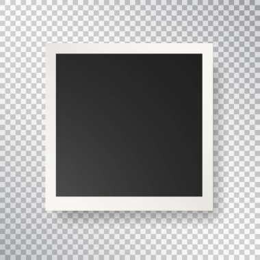 Şeffaf arkaplanda fotoğraf çerçevesi. Gerçekçi retro boş fotoğraf çerçevesi. Eski tarz. Model tasarım şablonu. Vektör illüstrasyonu.