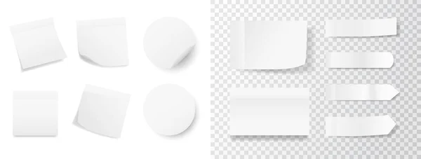 Adesivo branco definido no fundo transparente e branco. Adesivos realistas com borda dobrada. Etiquetas e etiquetas de papel. Mockup nota pegajosa. Lençóis adesivos. Ilustração vetorial —  Vetores de Stock