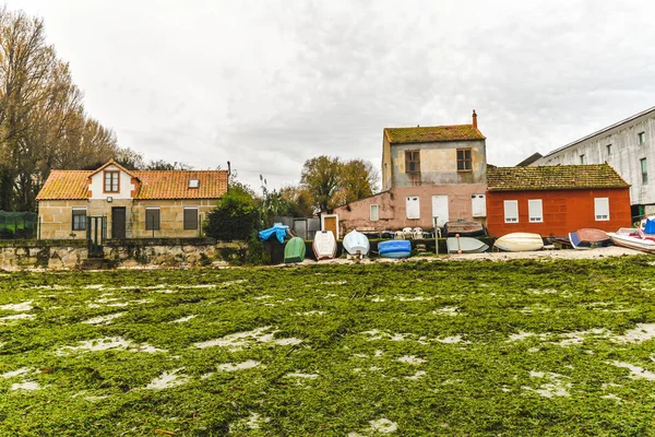 Vigo Galicia Spania Case Colorate Bărci Plaja Cocho — Fotografie, imagine de stoc