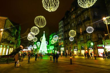 Noel ışık ve insanlar Vigo - Galiçya - İspanya