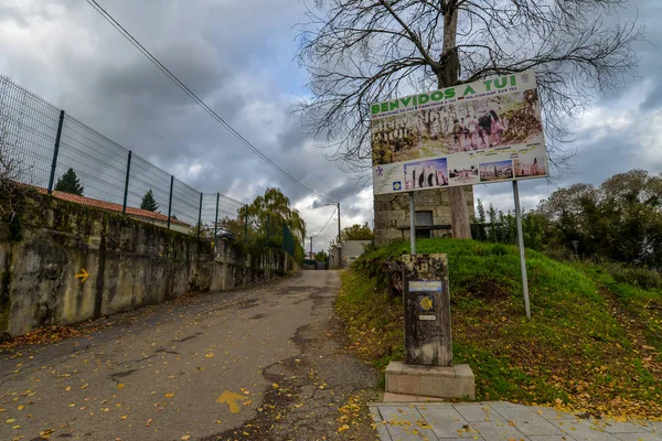 Tui Ile Camino Portekizce Spanyolca Sınırında — Stok fotoğraf