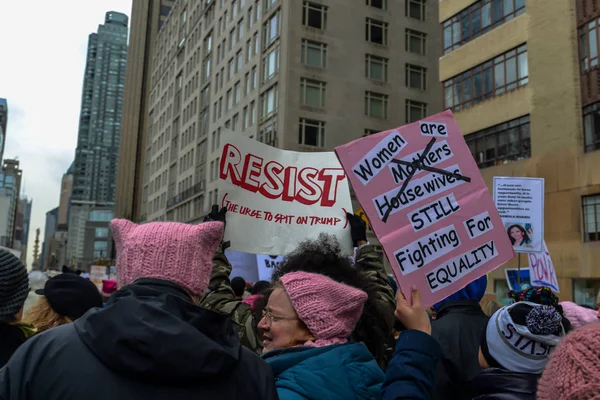 New York Usa Teilnehmer Und Zeichen Des Frauenmarsches 2019 — Stockfoto