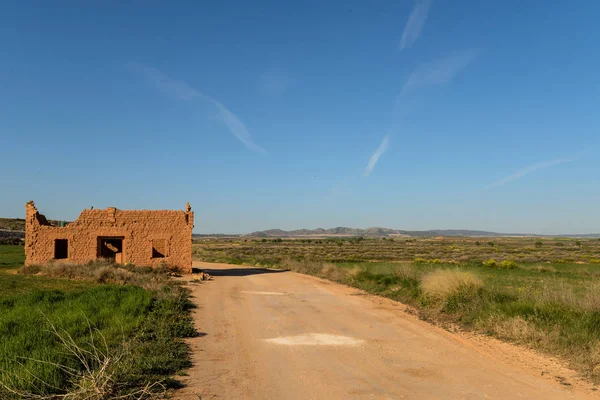 Eski çiftlik evleri, Aragon, İspanya.