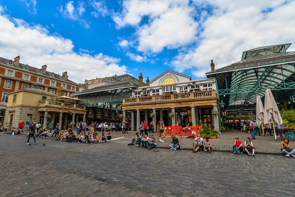 Covent Gardens - Londýn, Velká Británie — Stock fotografie