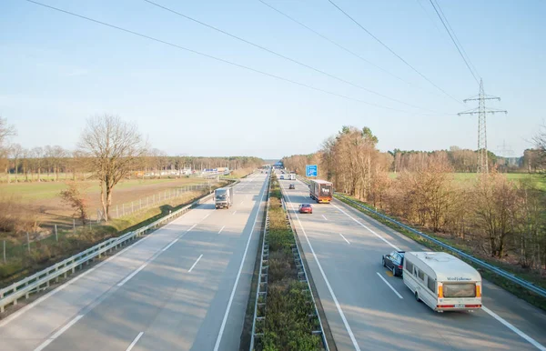 Traffic on the autobahn in Germany, the view from the bridge over the road — Stock Photo, Image